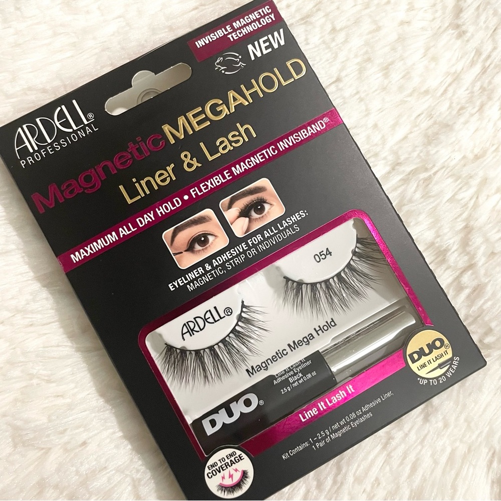 MAGNETIC MEGAHOLD LINER & LASHES BRAND NEW